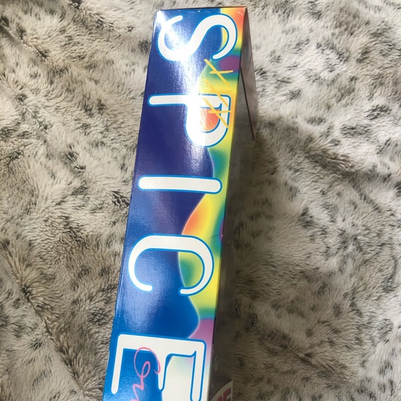 SPICE GIRLS on tour EMMA doll - Picture 7 of 9